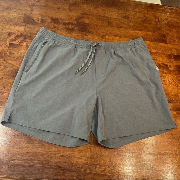 Men’s LL Bean multisport shorts gray size XXL Reg UPF 50+ - Picture 1 of 8